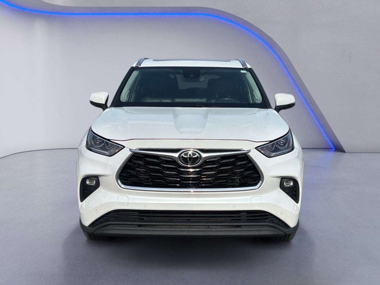 Used 2022 Toyota Highlander Limited FWD image 7