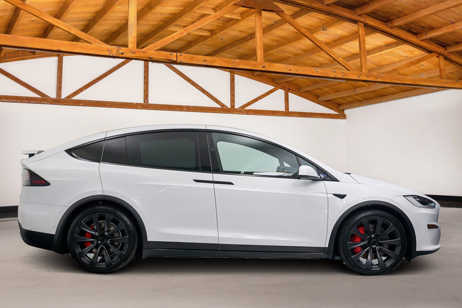 Used 2023 Tesla Model X Plaid image 6