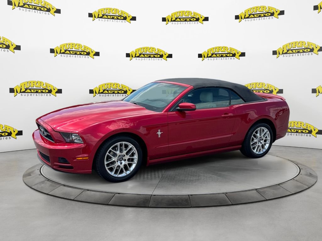 Used 2013 Ford Mustang Premium RWD image 1