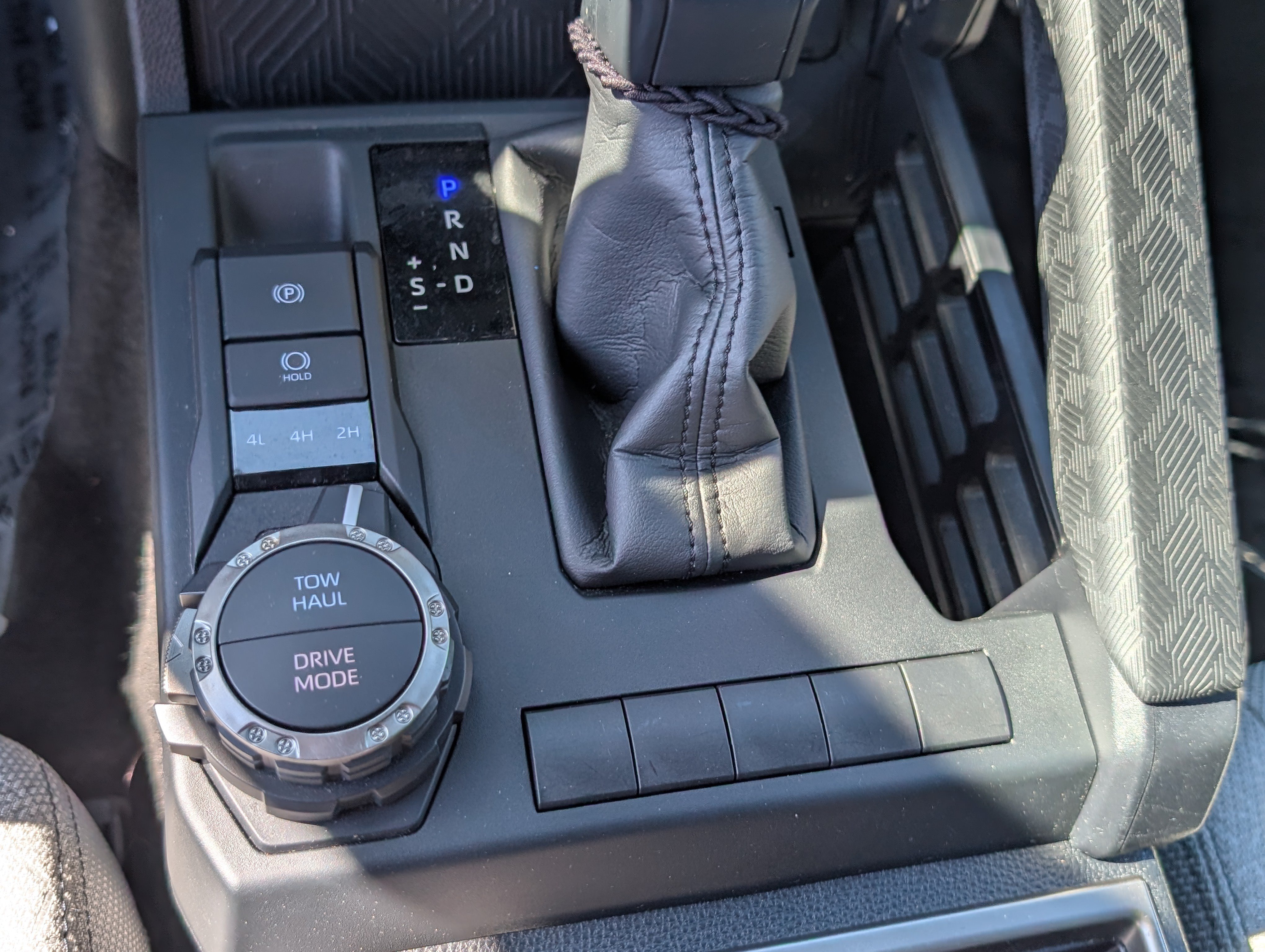 Used 2026 Toyota 4Runner SR5 AWD/4WD image 23