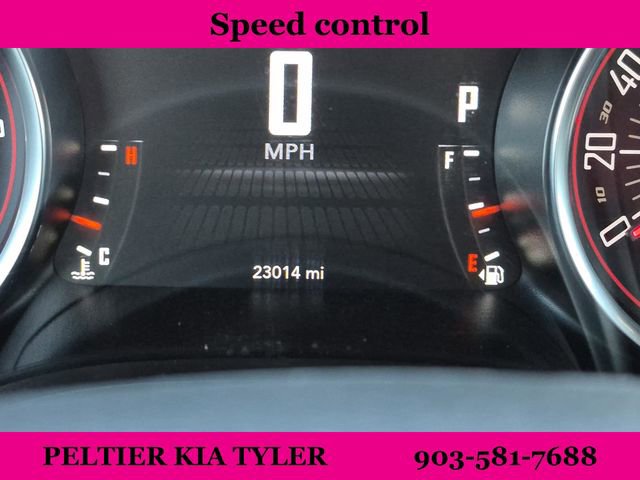 Used 2023 Dodge Challenger SXT image 31