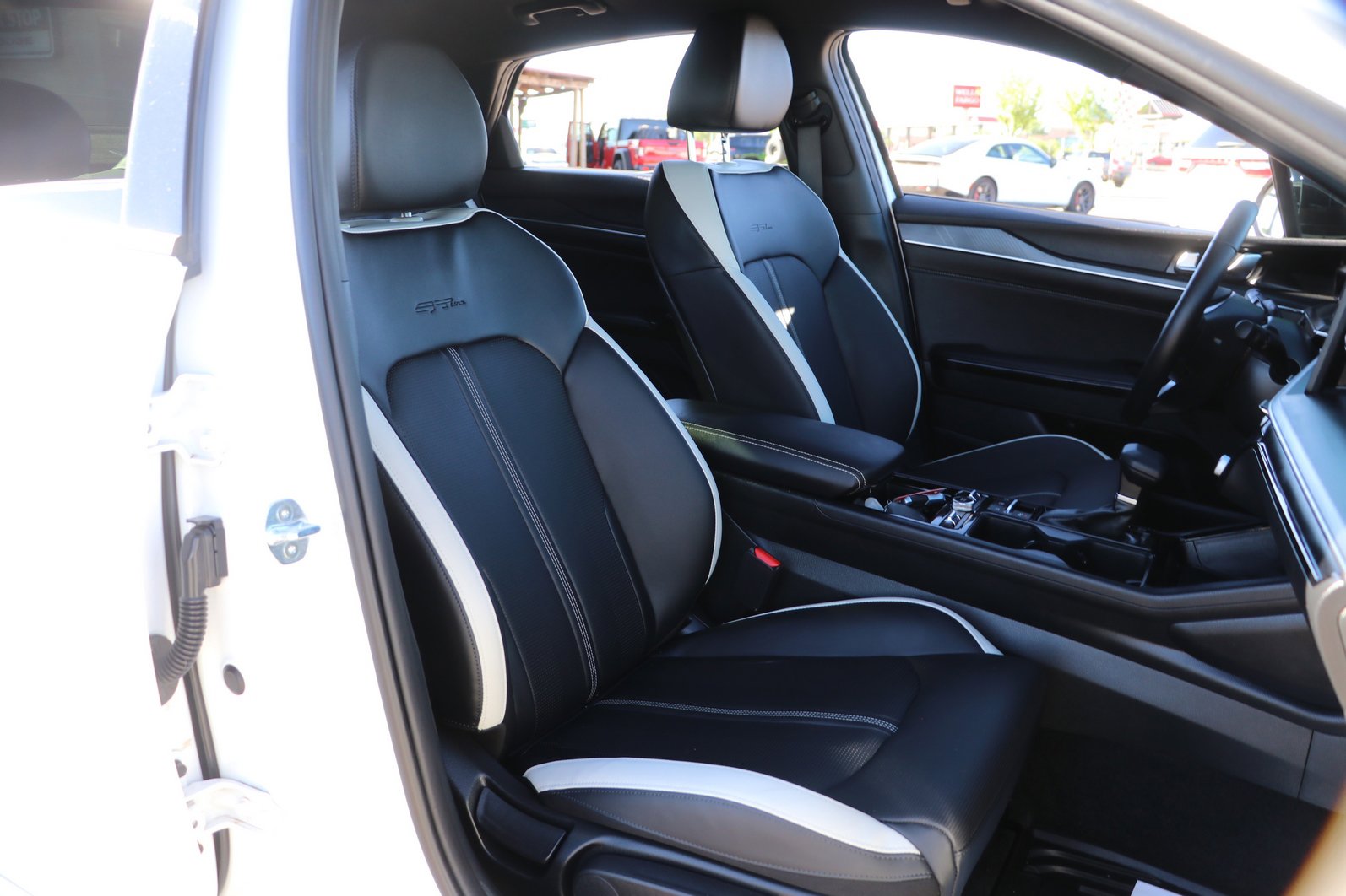 Used 2025 Kia K5 GT-Line FWD image 34