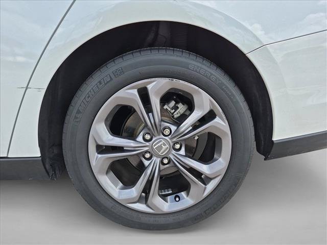 Used 2023 Honda Accord EX image 15