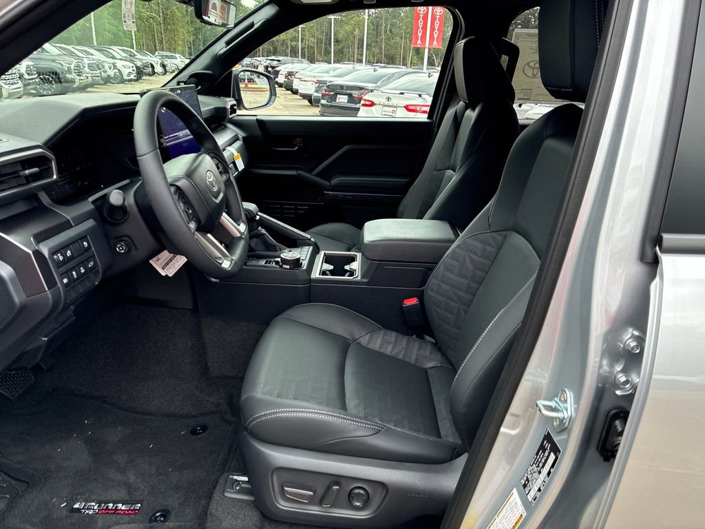 New 2026 Toyota 4Runner TRD Off-Road Premium AWD/4WD image 15