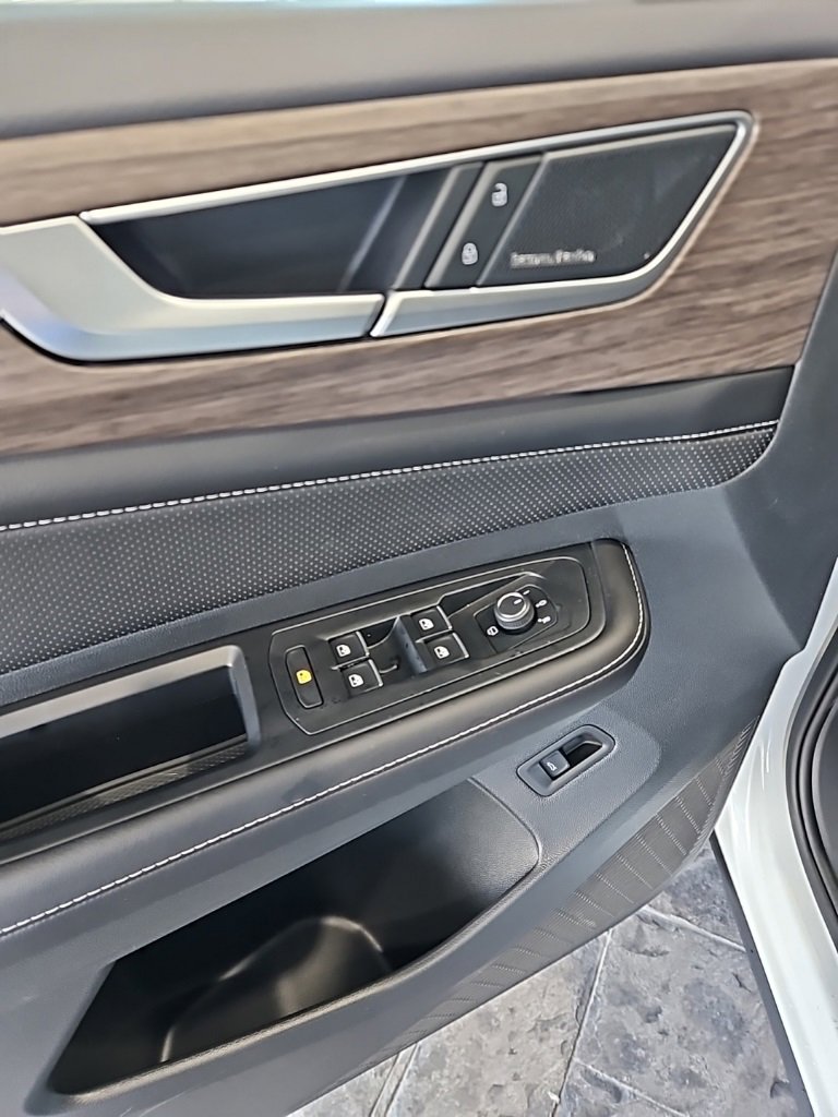 New 2026 Volkswagen Atlas SEL Premium R-Line image 29