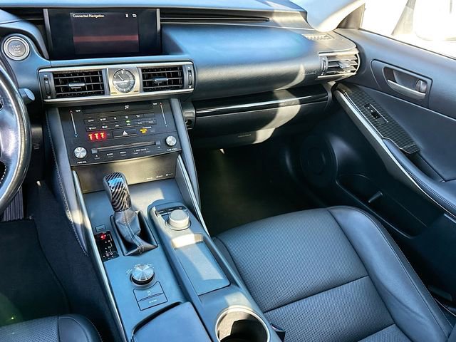 Used 2017 Lexus IS 200t image 22