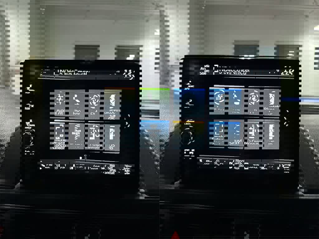 Used 2023 Honda Pilot TrailSport image 21