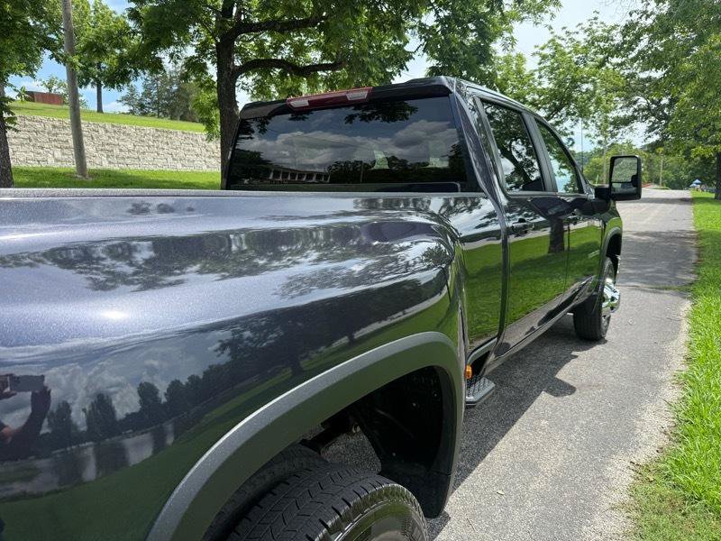 Used 2024 Chevrolet Silverado 3500 LT w/ Convenience Package AWD/4WD image 11