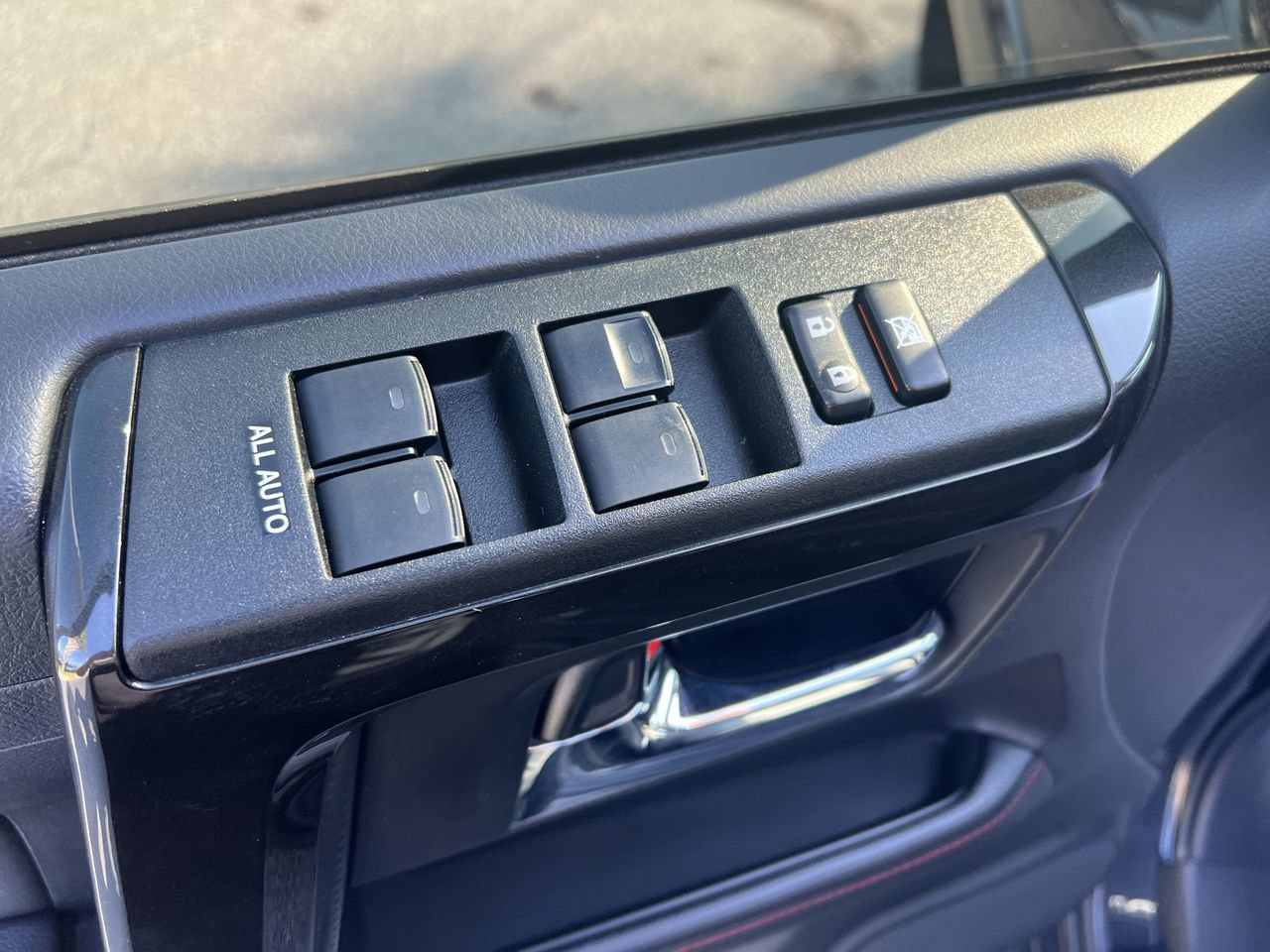 Used 2024 Toyota 4Runner TRD Pro AWD/4WD image 15