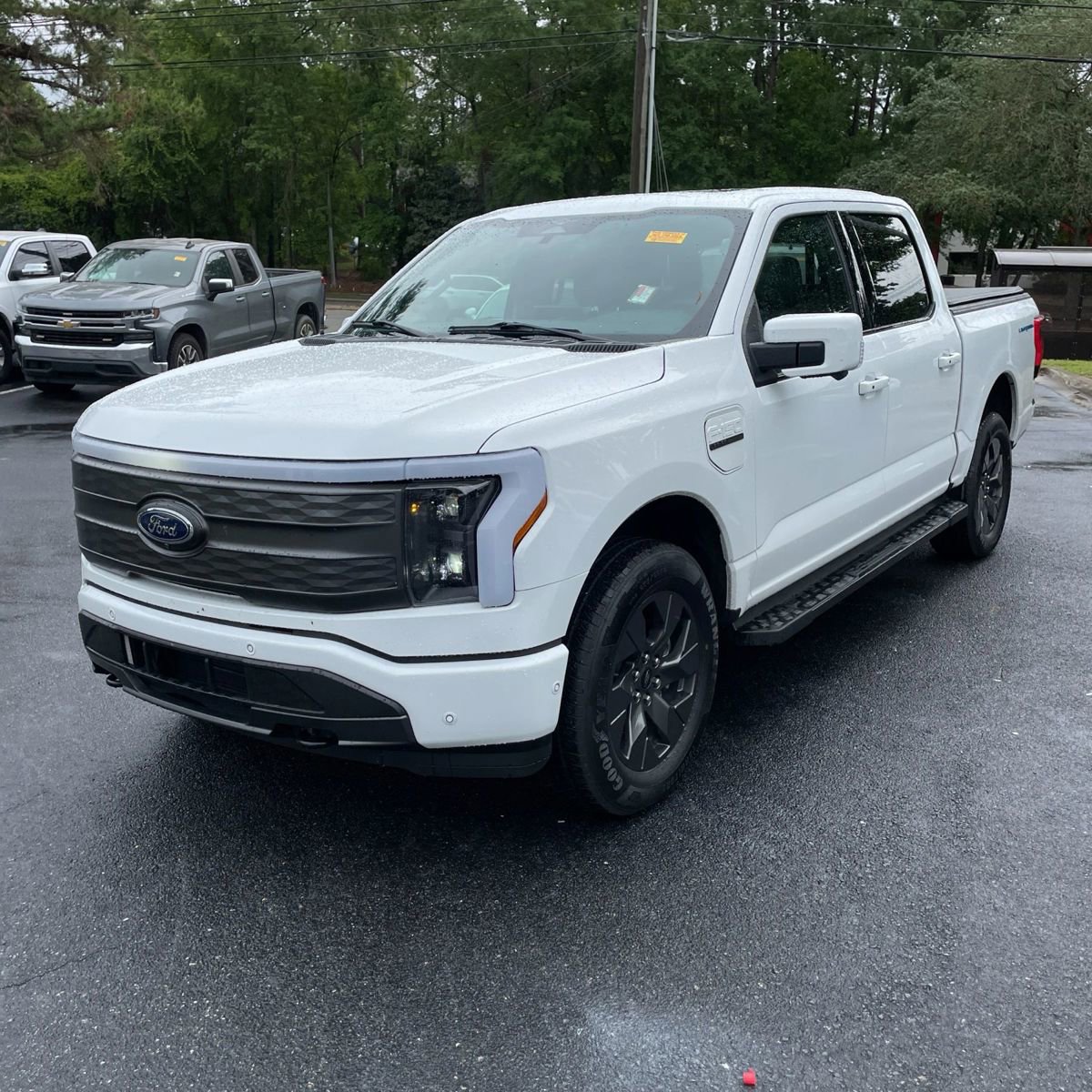 Used 2023 Ford F150 Lightning Lariat w/ Equipment Group 511A High image 3