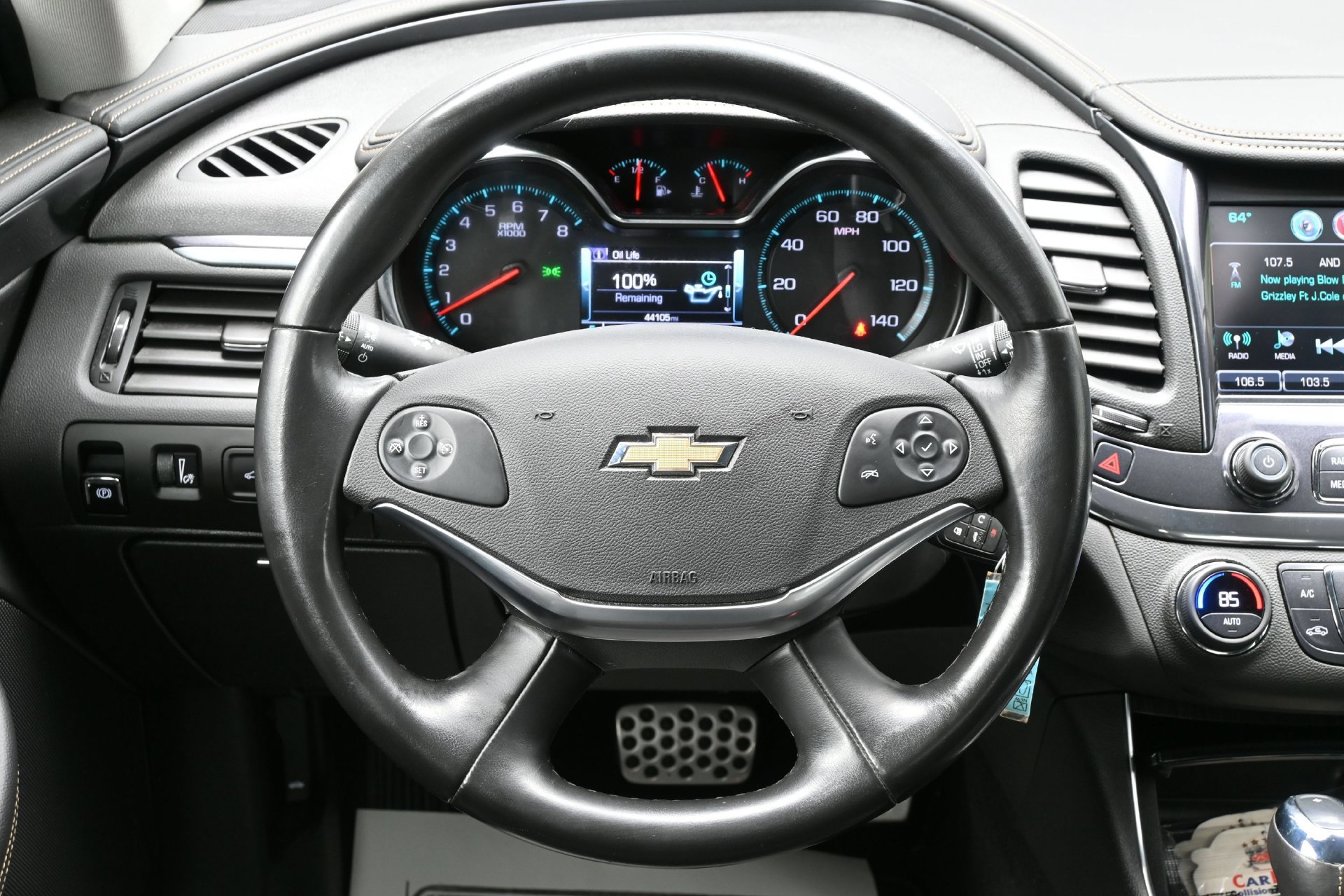 Used 2017 Chevrolet Impala LT FWD image 34