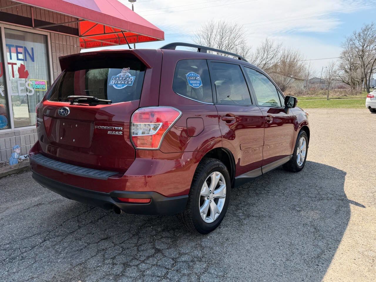 Used 2015 Subaru Forester 2.5i Limited AWD/4WD image 4