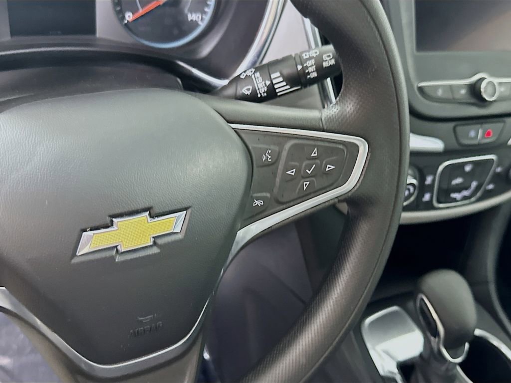 Used 2023 Chevrolet Equinox LS w/ Driver Confidence II Package FWD image 24