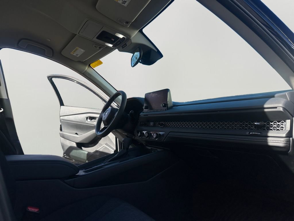 Used 2025 Honda Accord LX image 23