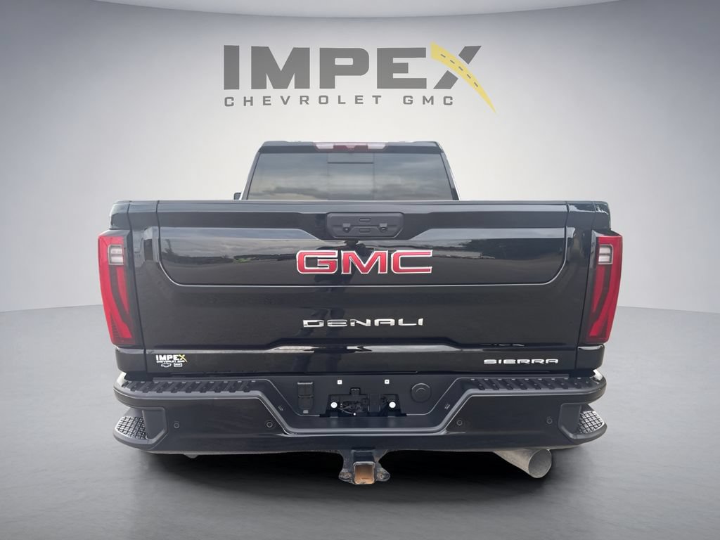 Used 2025 GMC Sierra 2500 Denali AWD/4WD image 4