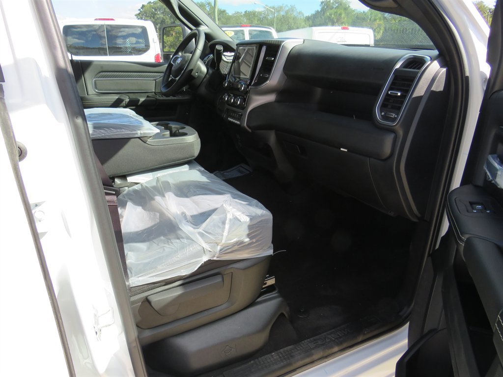 Used 2025 RAM 2500 Big Horn image 16