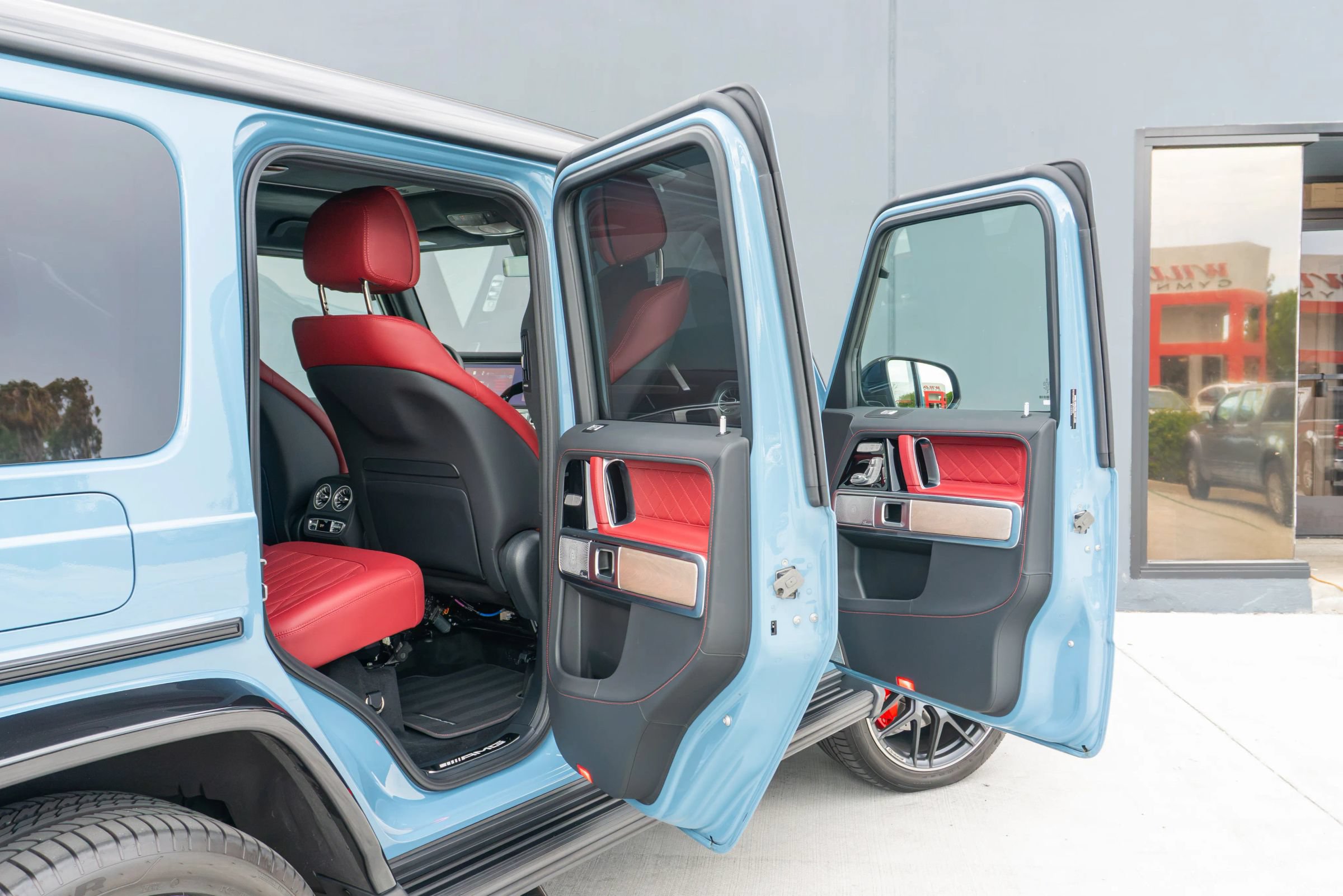 Used 2025 Mercedes-Benz G 63 AMG 4MATIC image 61