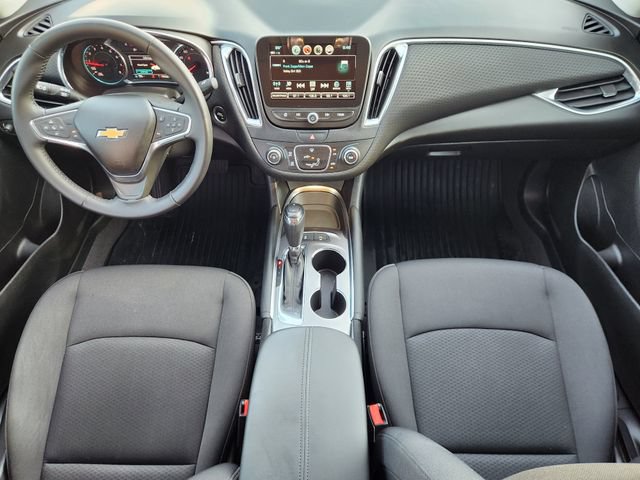 Used 2018 Chevrolet Malibu LT w/ Driver Confidence Package FWD image 27