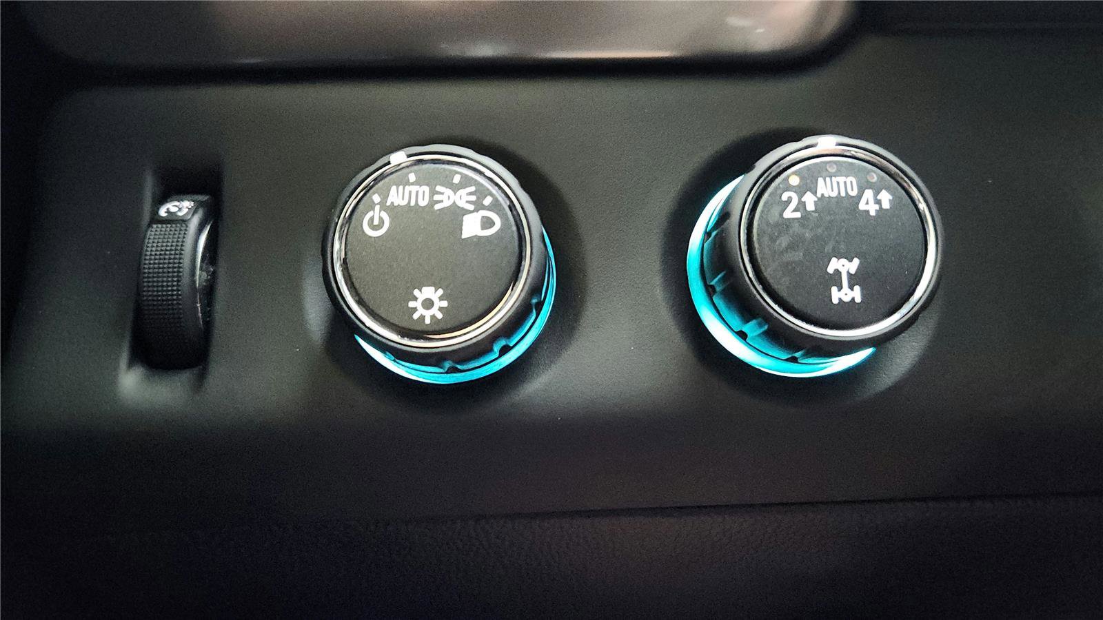 Used 2020 Chevrolet Tahoe LT AWD/4WD image 28