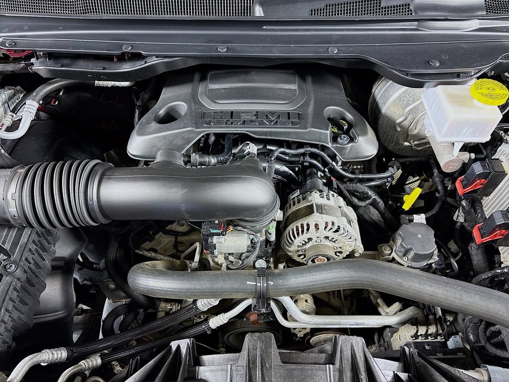 Used 2022 RAM 1500 Limited w/ Body-Colour Bumper Group AWD/4WD image 33