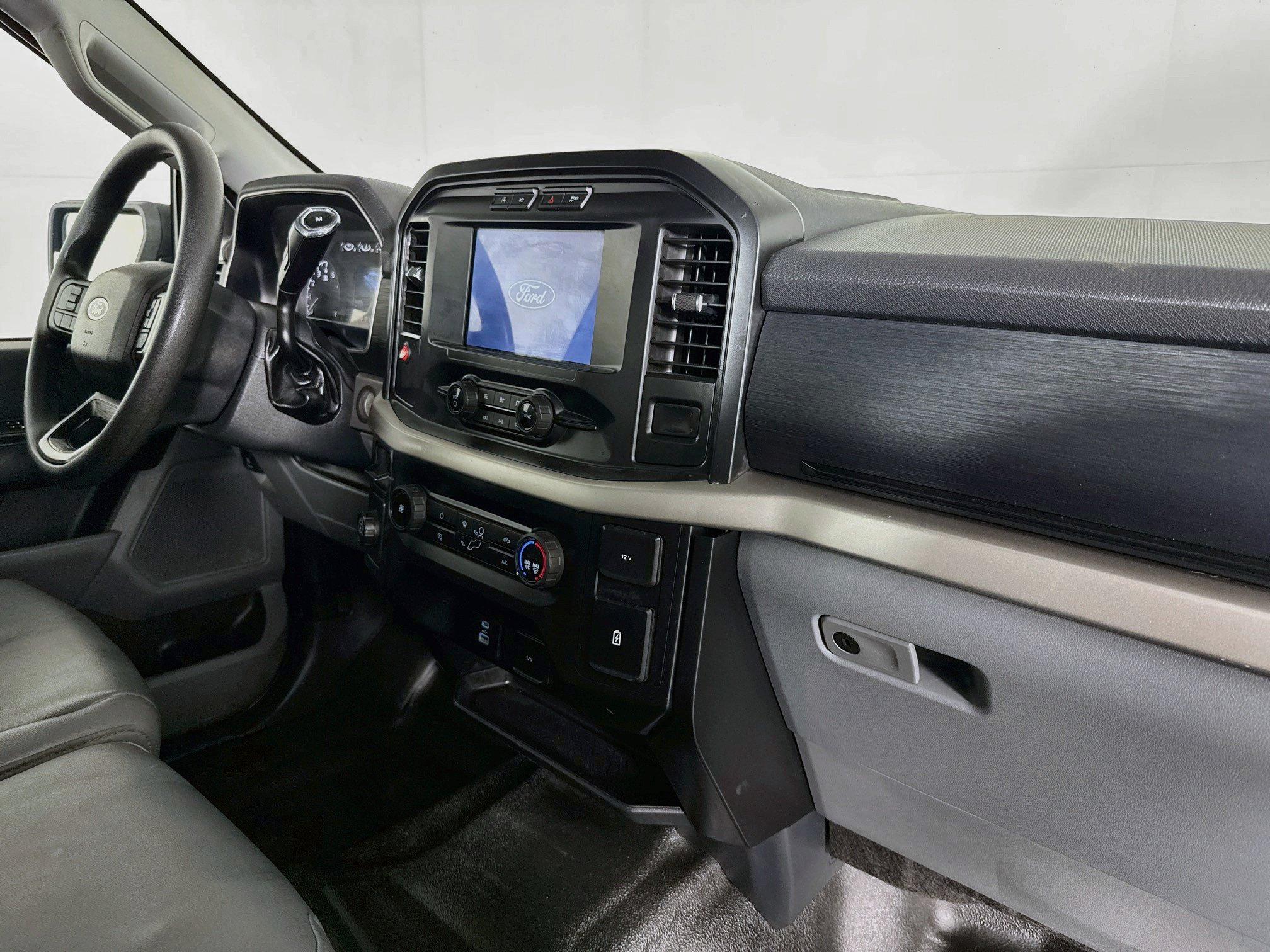 Used 2021 Ford F150 XL w/ Equipment Group 101A High RWD image 47