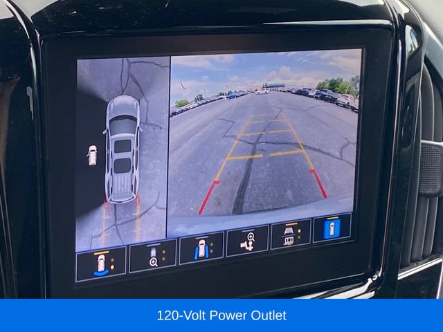 Certified 2023 Chevrolet Traverse LT w/ LT Premium Package AWD/4WD image 11