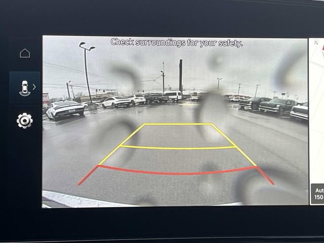 Used 2025 Hyundai Elantra Limited image 35