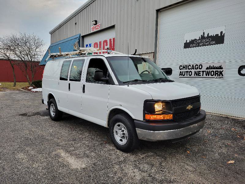 Used 2014 Chevrolet Express 2500 image 8