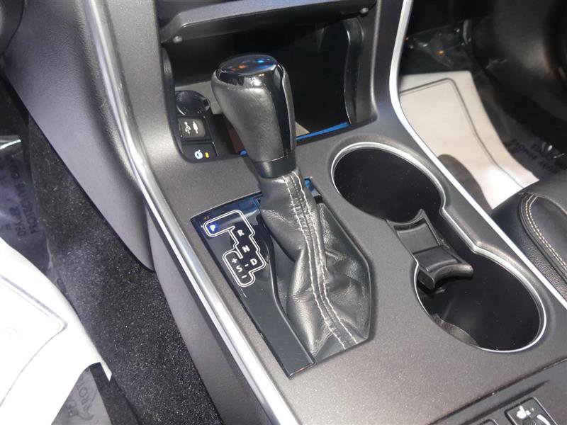 Used 2016 Toyota Camry XLE FWD image 38
