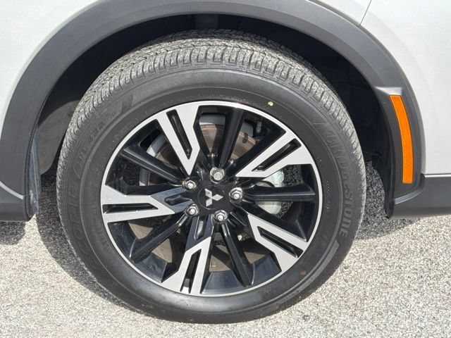 Used 2024 Mitsubishi Eclipse Cross SE AWD/4WD image 12