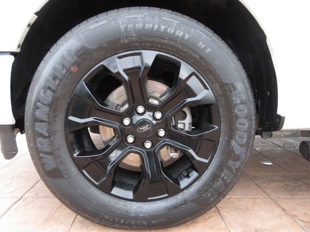 Certified 2022 Ford F150 XL w/ STX Black Appearance Package image 8