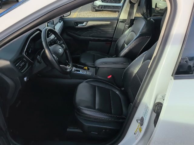 Used 2021 Ford Escape SEL image 11