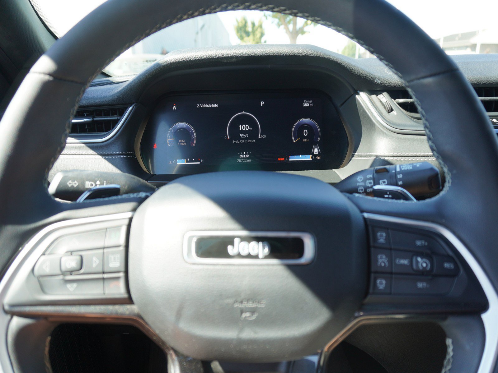 Used 2023 Jeep Grand Cherokee L Laredo AWD/4WD image 24