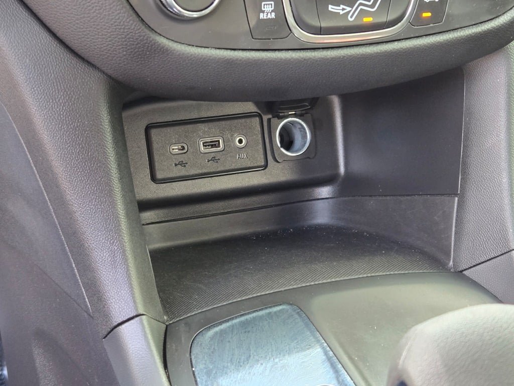 Certified 2022 Chevrolet Equinox LT FWD image 28