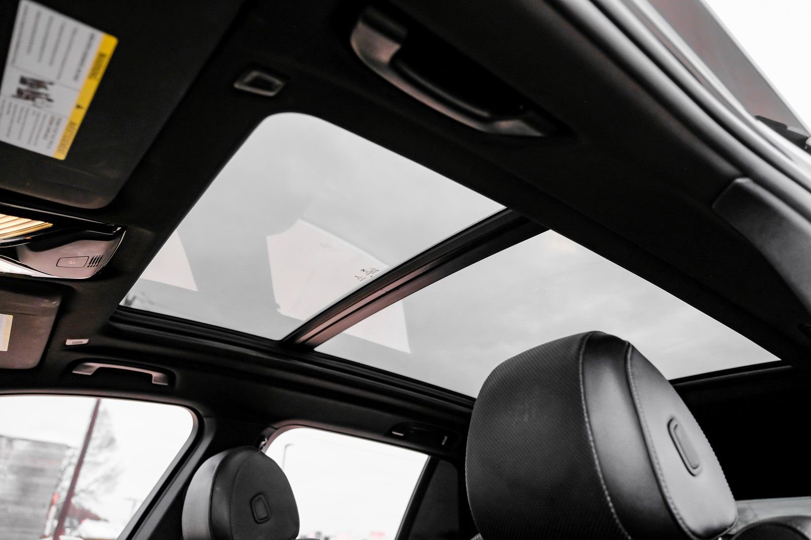 Used 2023 BMW X5 xDrive40i w/ Premium Package image 5