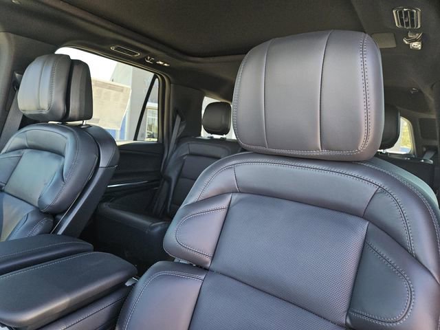 New 2025 Lincoln Navigator Reserve w/ Jet Appearance Package image 22