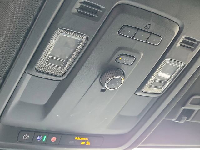 Used 2023 Chevrolet Tahoe LT AWD/4WD image 17