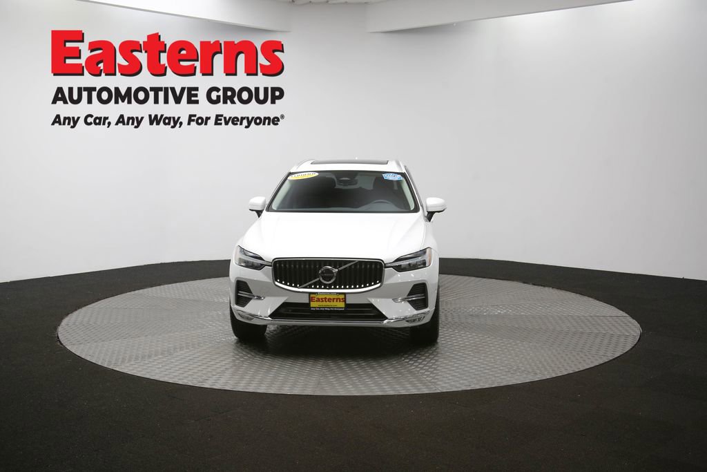 Used 2023 Volvo XC60 B5 Plus image 50
