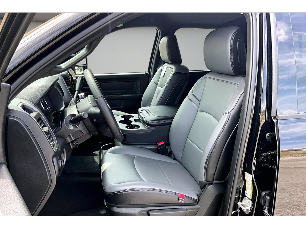 New 2026 RAM 3500 Tradesman AWD/4WD image 10