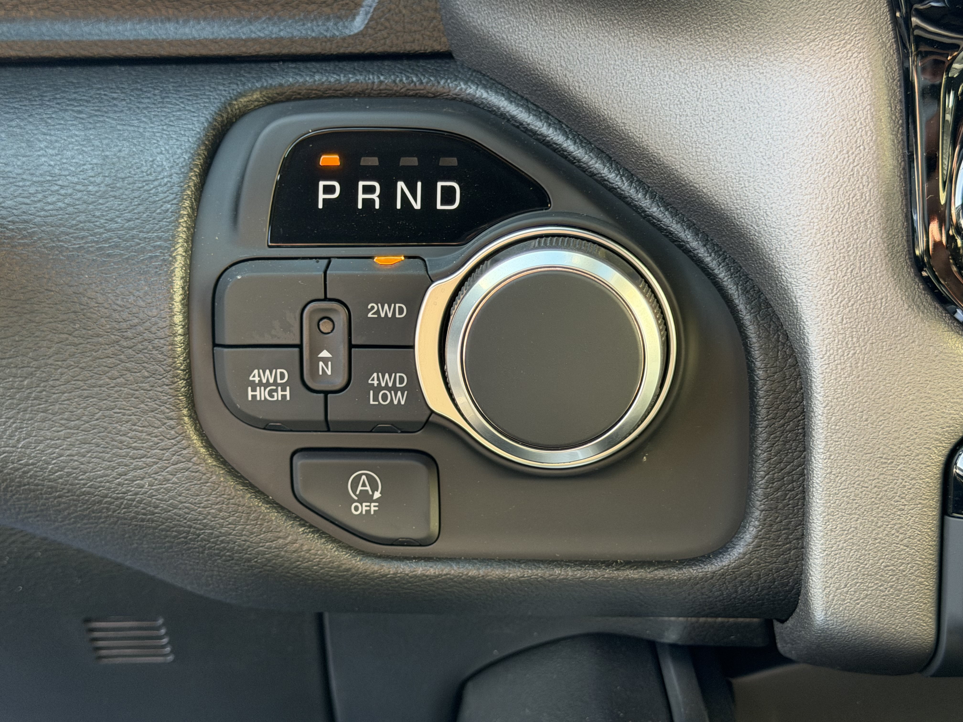 New 2026 RAM 1500 Express AWD/4WD image 24
