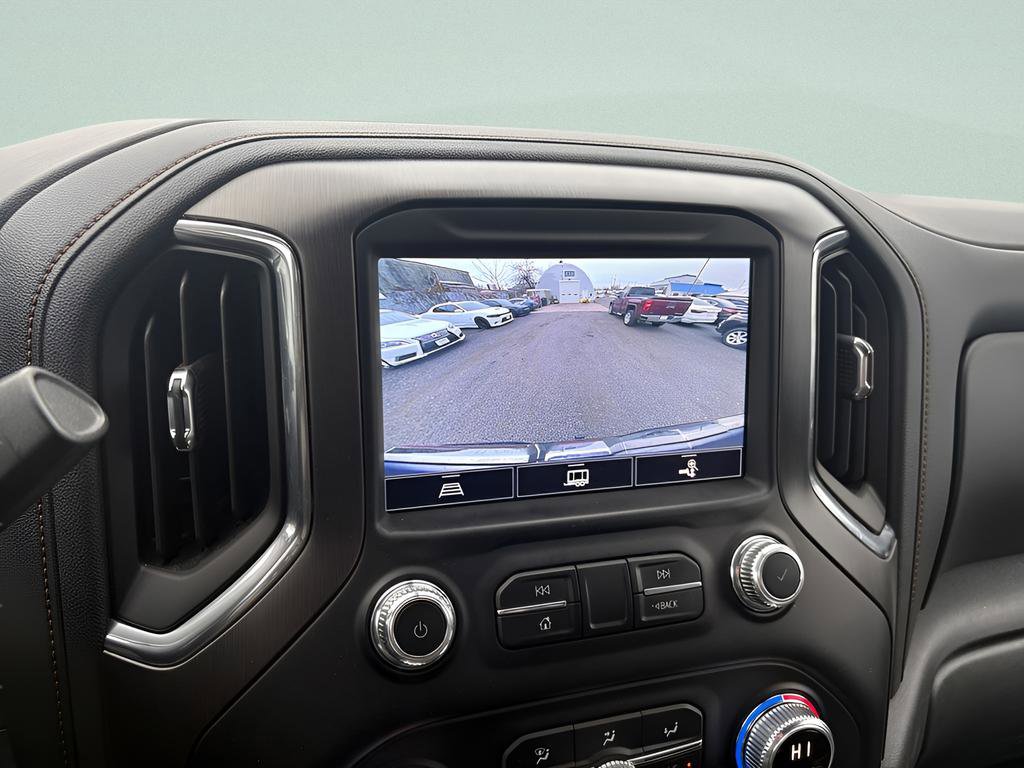 Used 2022 GMC Sierra 1500 AT4 w/ Driver Alert Package I AWD/4WD image 25