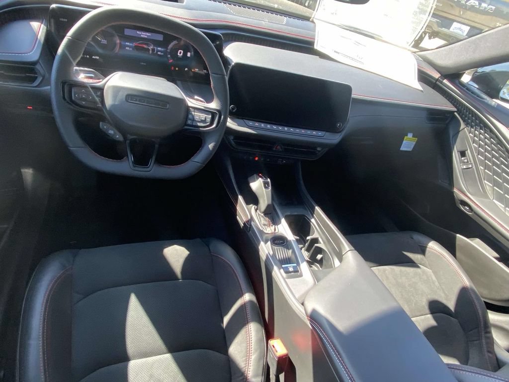 New 2026 Dodge Charger R/T AWD/4WD image 11