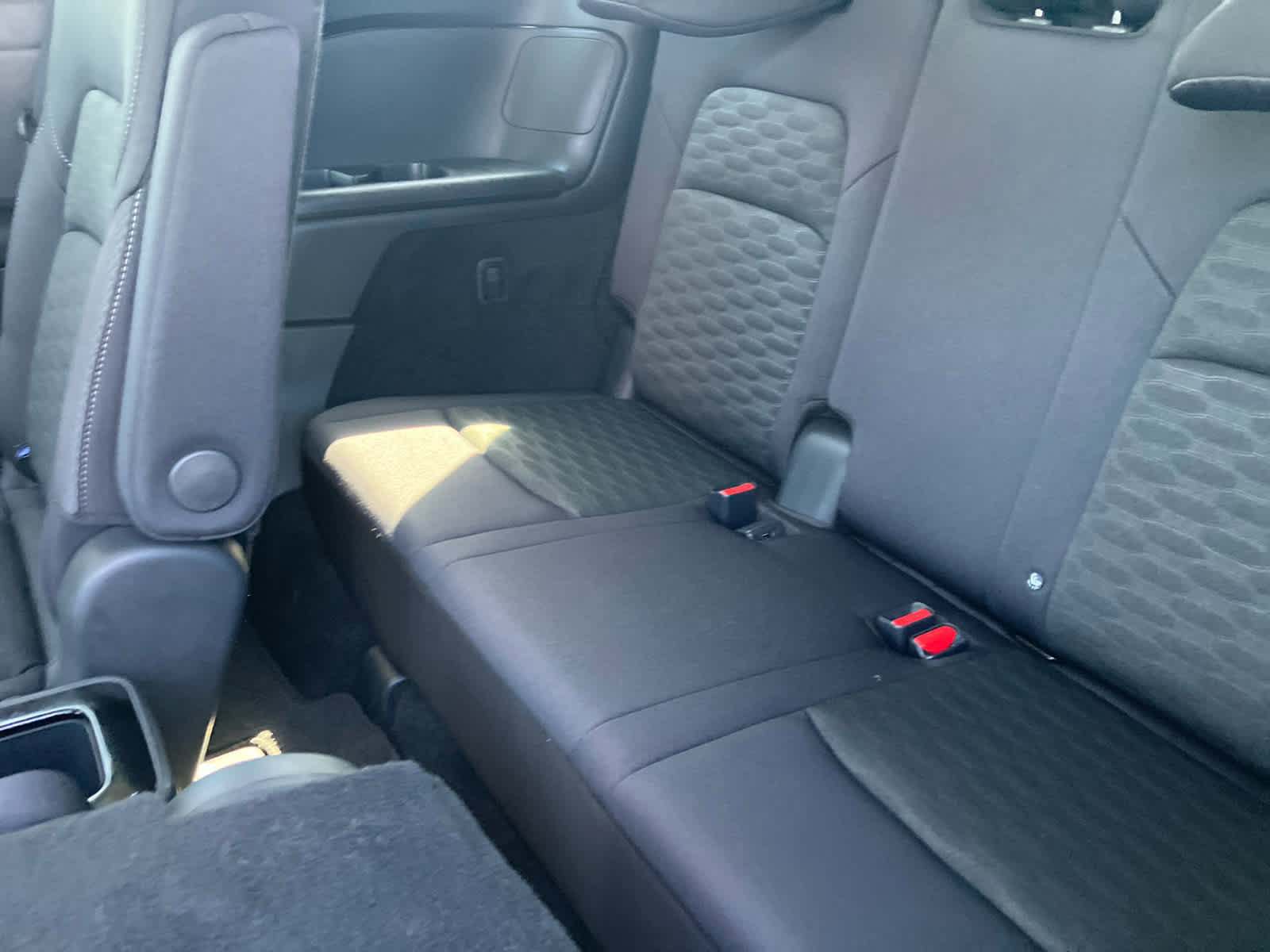 Used 2024 Nissan Pathfinder SV w/ SV Premium Package FWD image 38