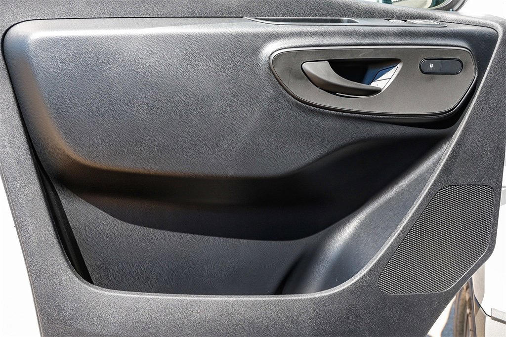 New 2025 Mercedes-Benz Sprinter 2500 image 18