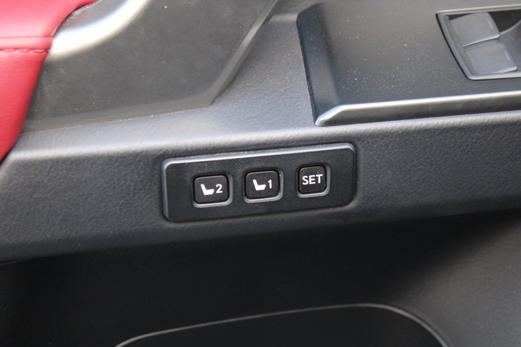 Used 2023 Lexus GX 460 Premium w/ Premium Package image 13