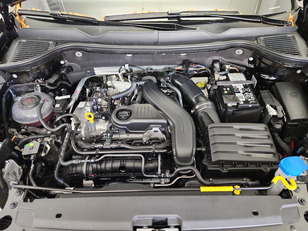 New 2026 Volkswagen Taos S image 31