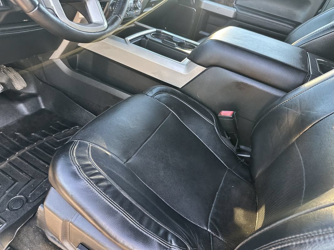 Used 2018 Ford F250 Lariat w/ Lariat Value Package AWD/4WD image 36