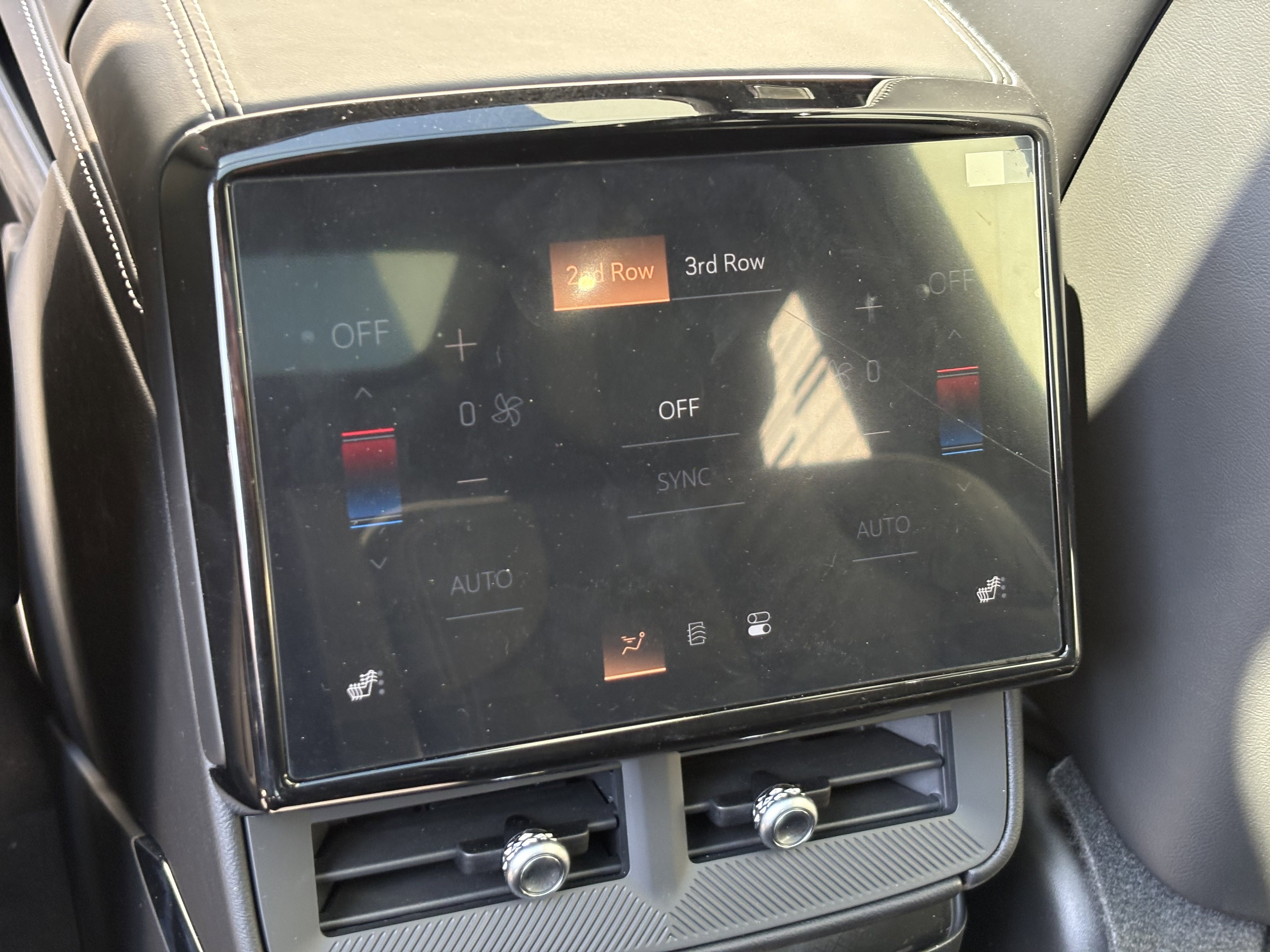 New 2026 Cadillac Vistiq Platinum image 15