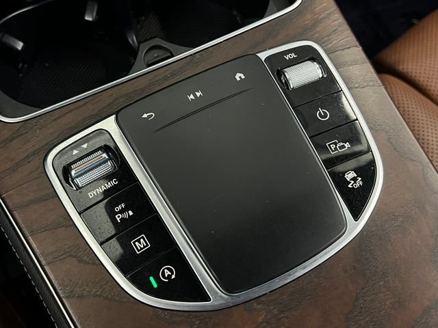 Used 2021 Mercedes-Benz GLC 300 4MATIC image 26