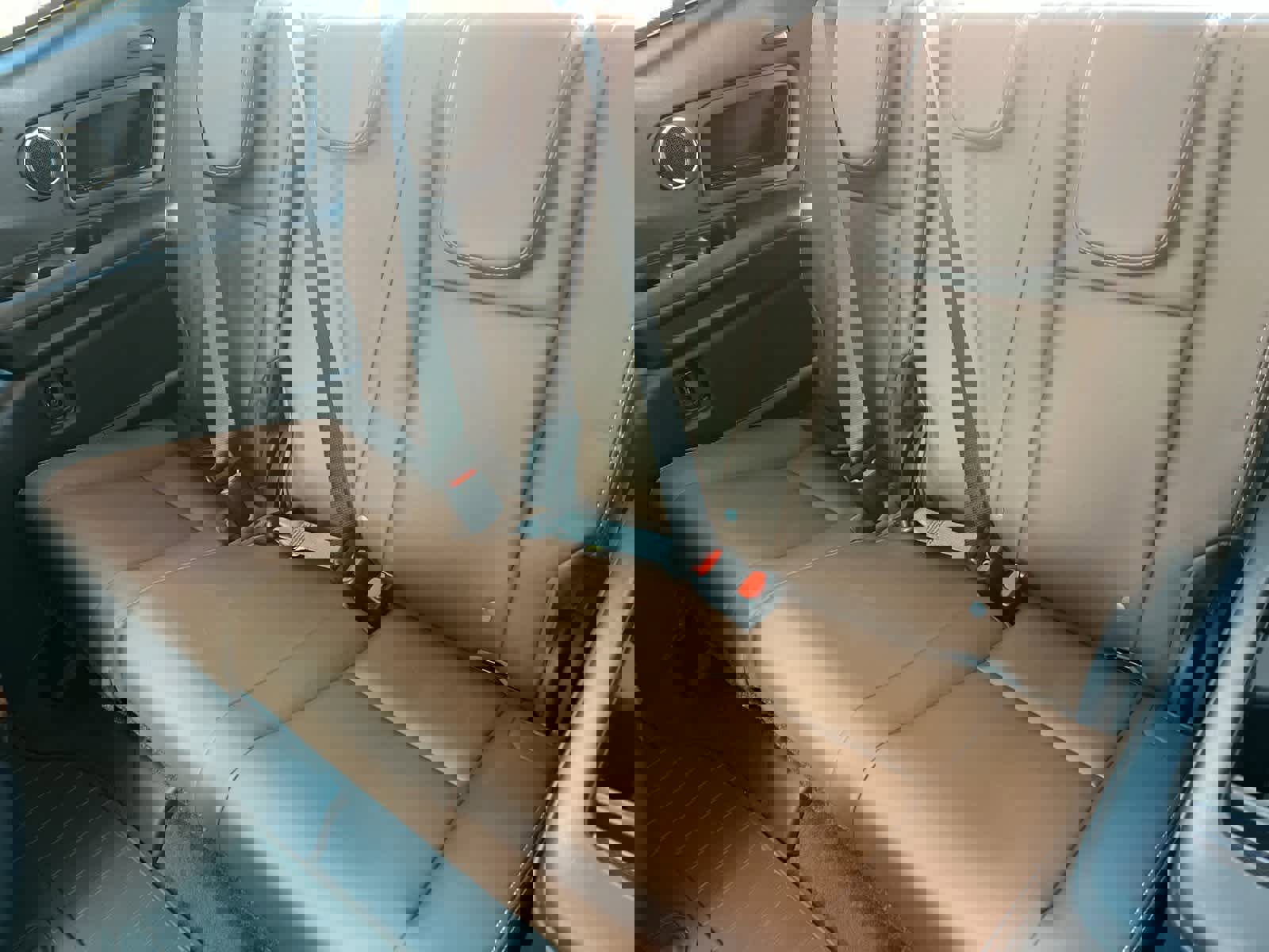 Used 2024 Subaru Ascent Touring image 16